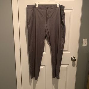 Mens PGA Tour 40x30 performance golf pants